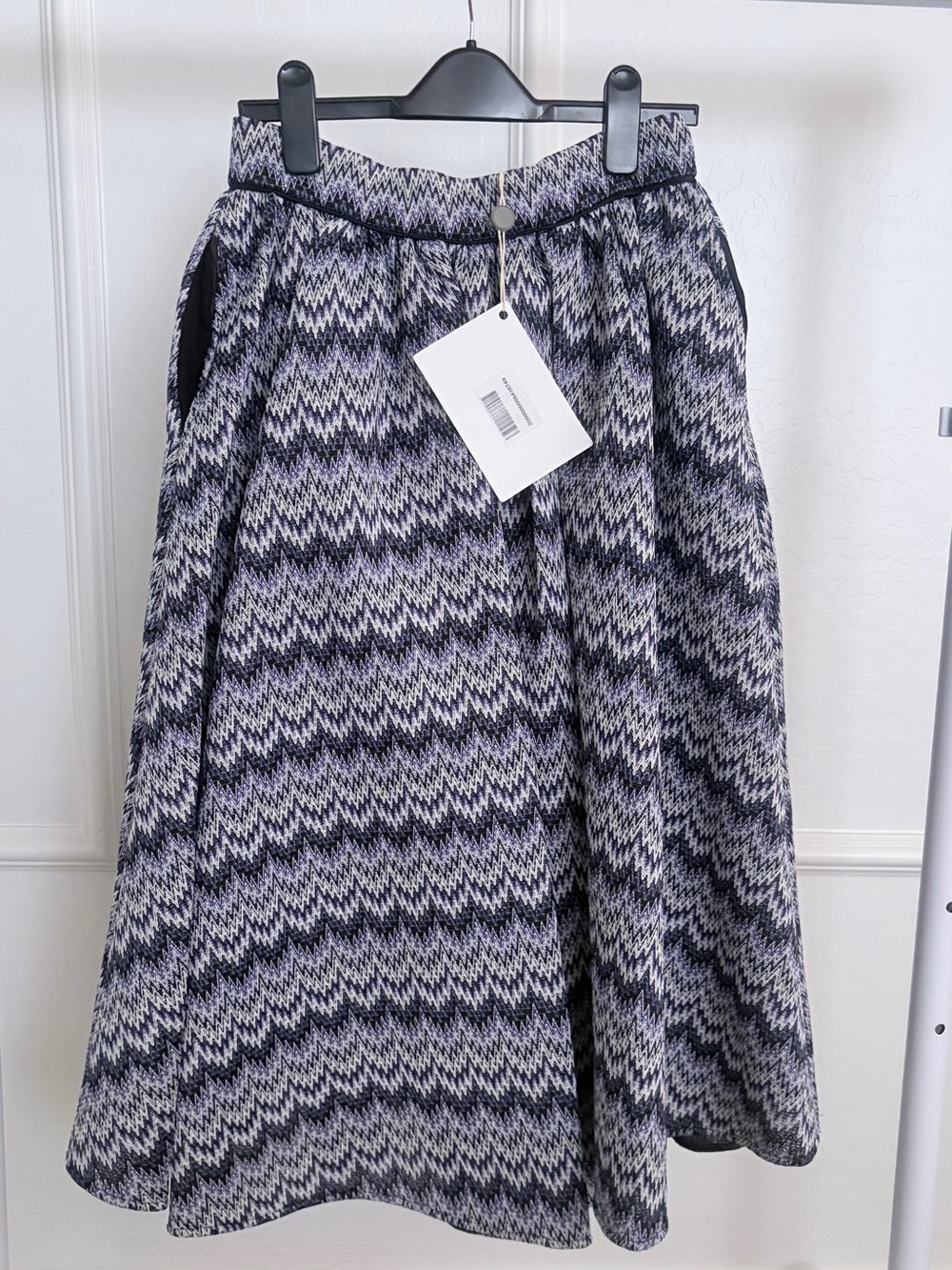 NWT Maje Zigzag Chevron Knit Midi Skirt - Pockets - Size 3 (US L)
